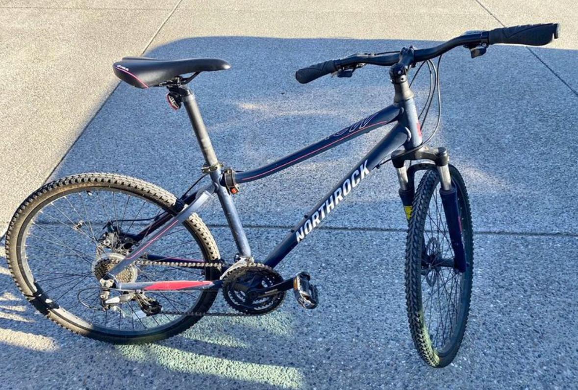 2022 Northrock Medium Blue, Red, and Black