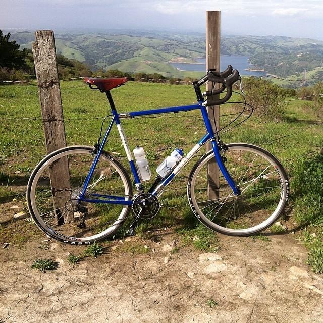 2014 Rodriguez Rainier Blue and White