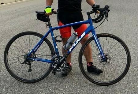 2016 Fuji Sportif LE Blue