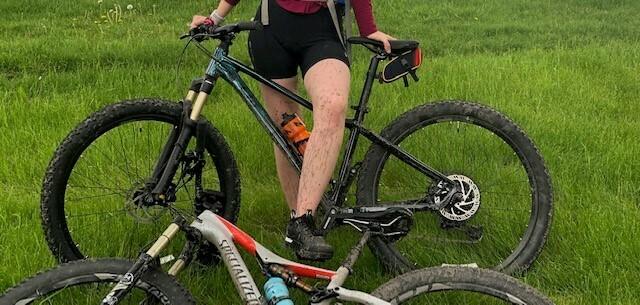 2020 Giant tempt 1 S Black and Blue