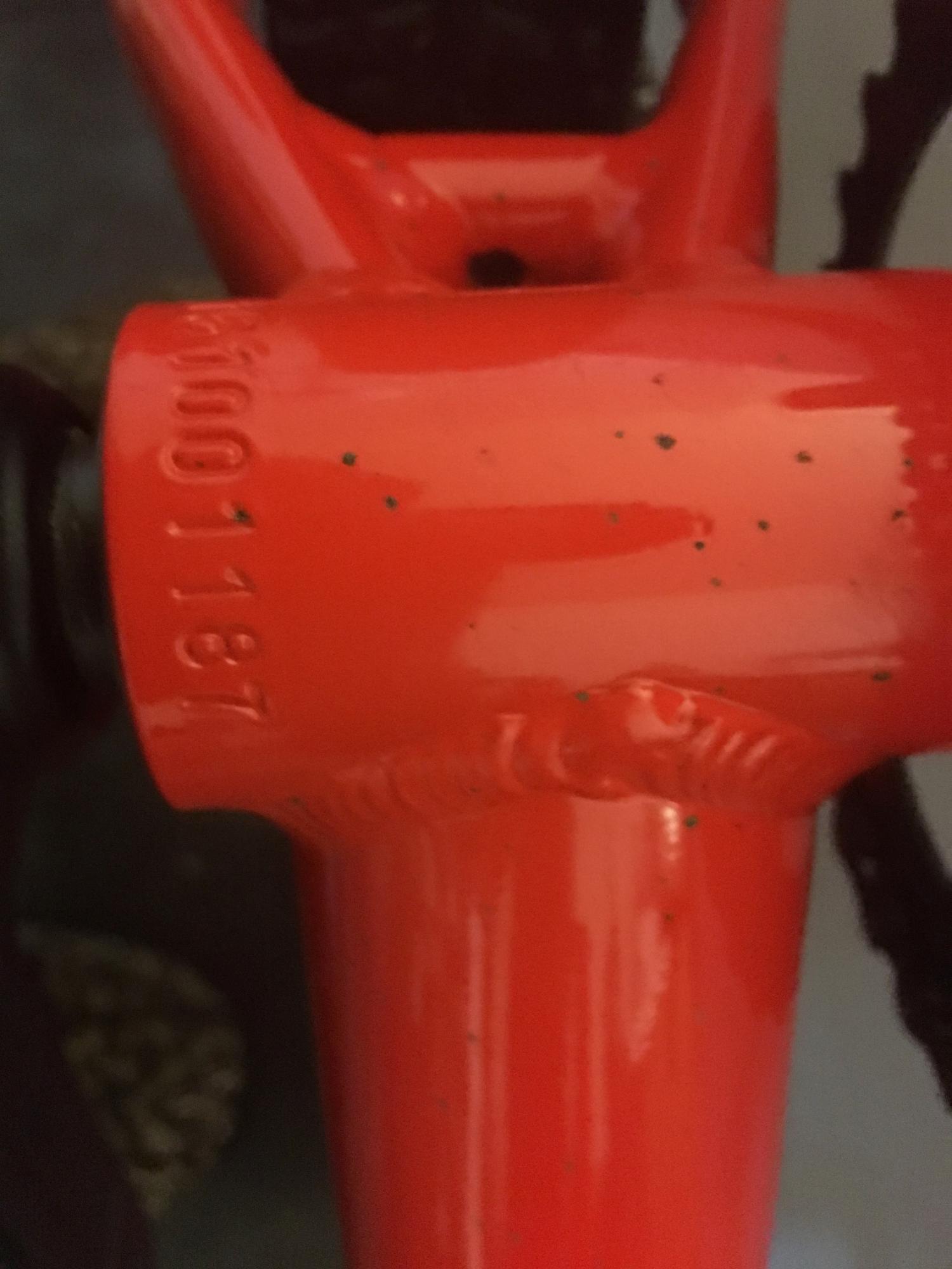 2016 Gravity G29 Orange