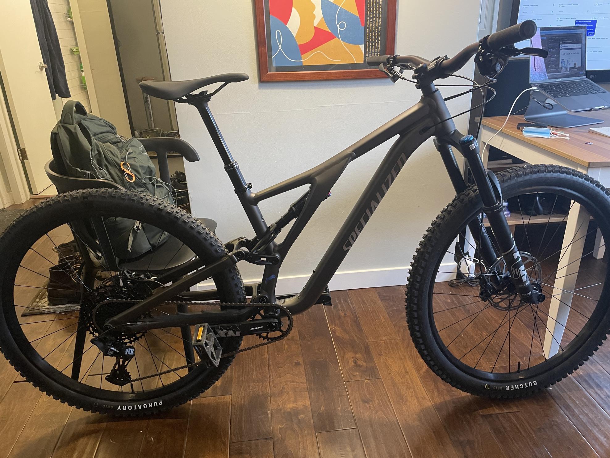 2022 Specialized Stumpjumper Comp Alloy Brown