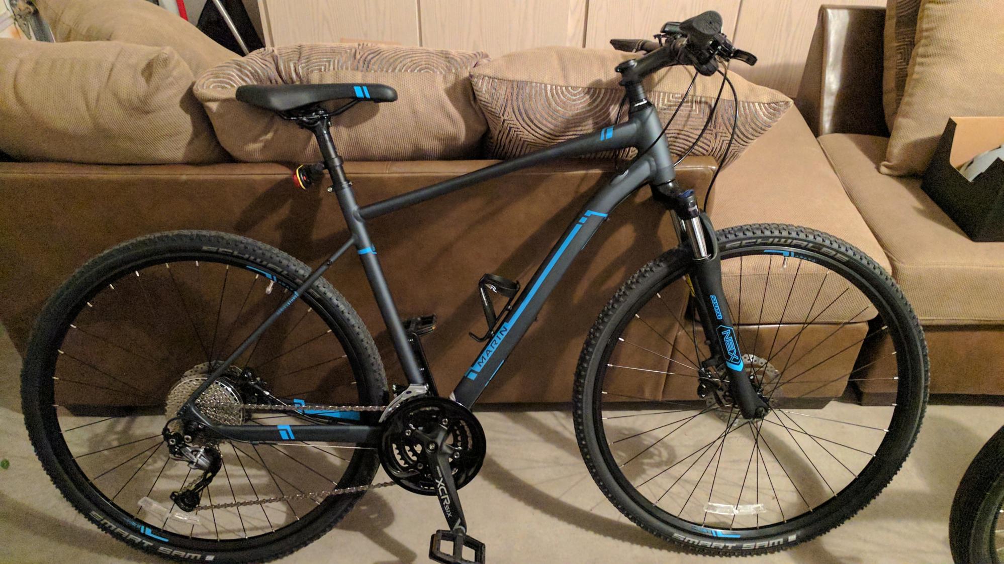 2017 Marin Bikes San Rafael DS3 L Black and Blue