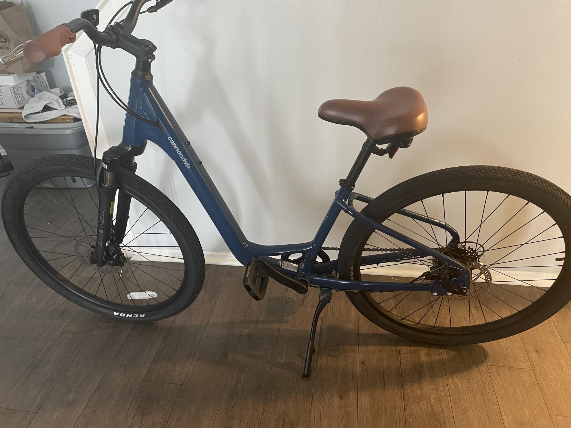 Cannondale Adventure 2 Blue and Brown