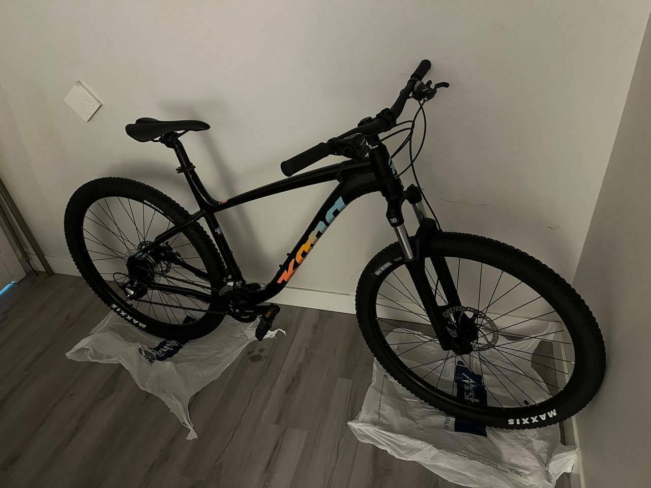 2022 Kona Lanai Black Xl Black