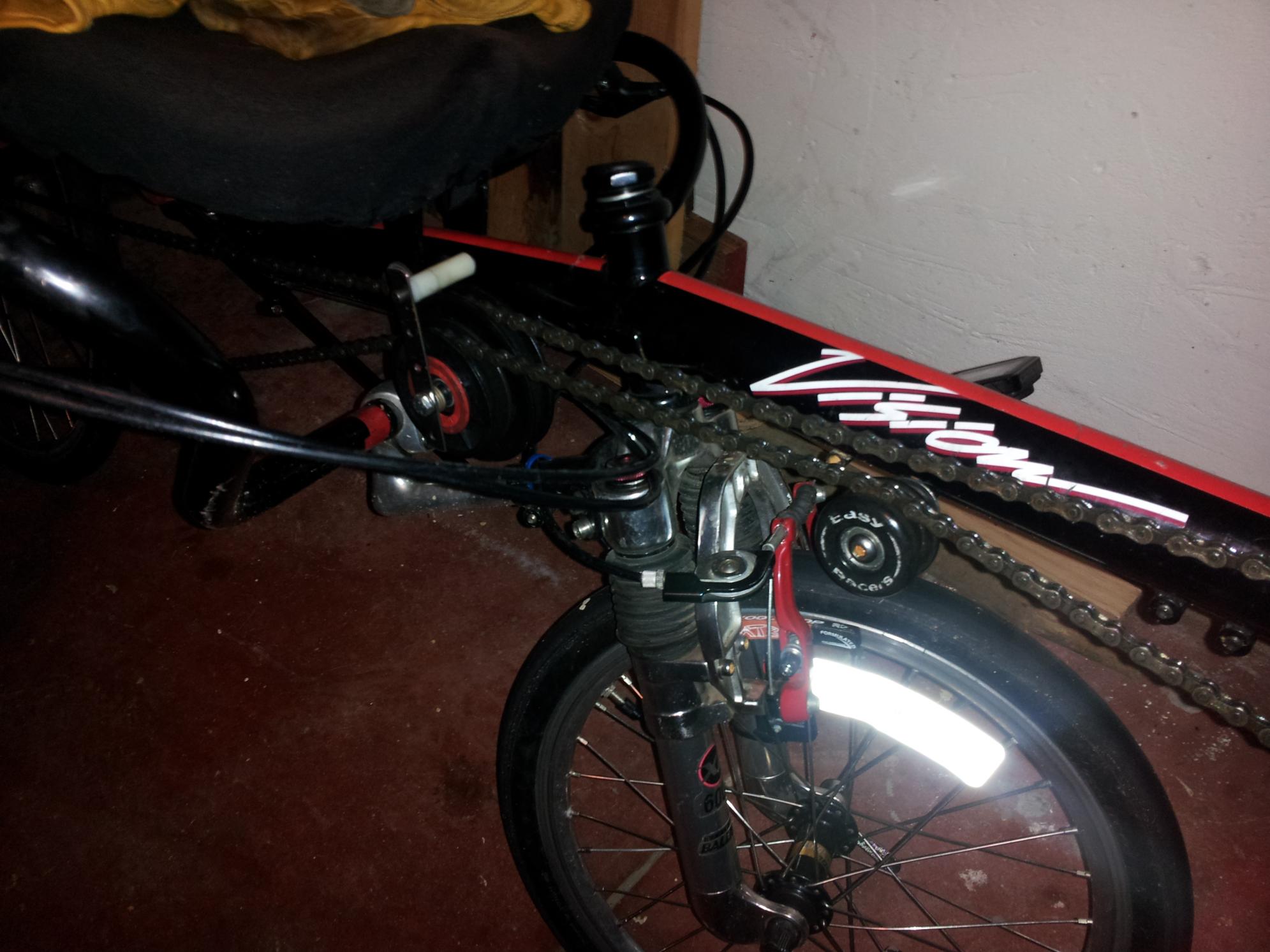 Vision R42  Red