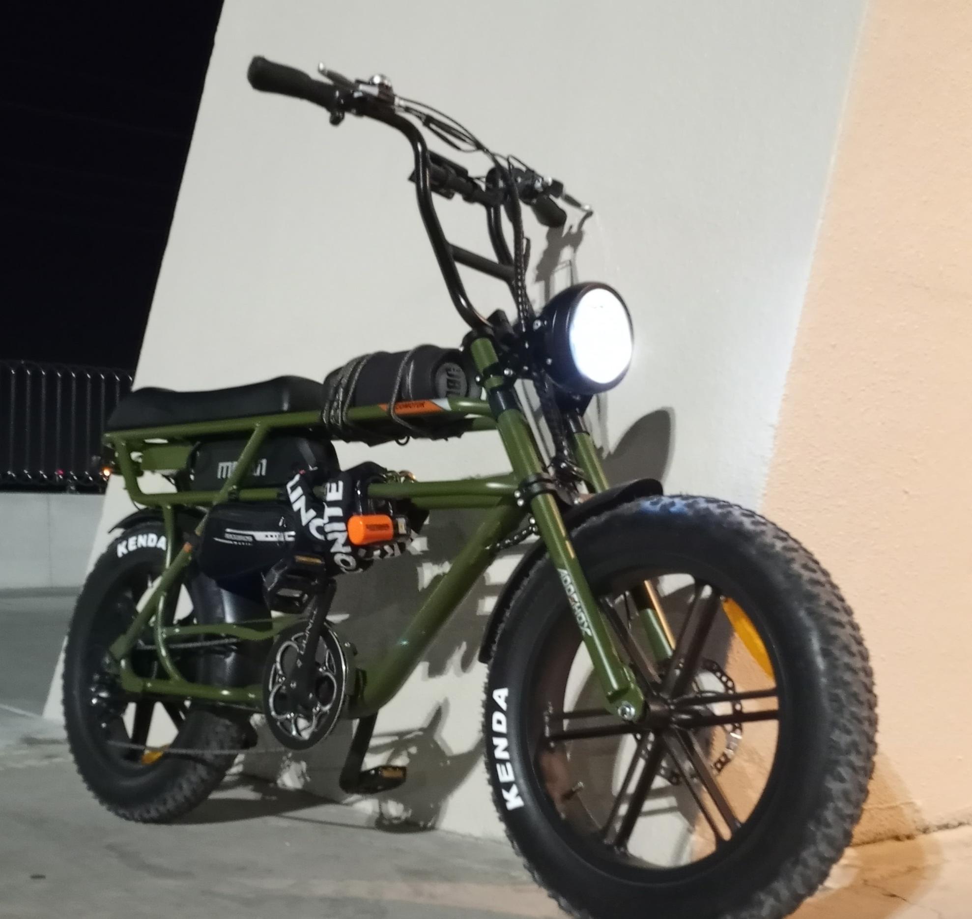 2021 Addmotor M70 Green