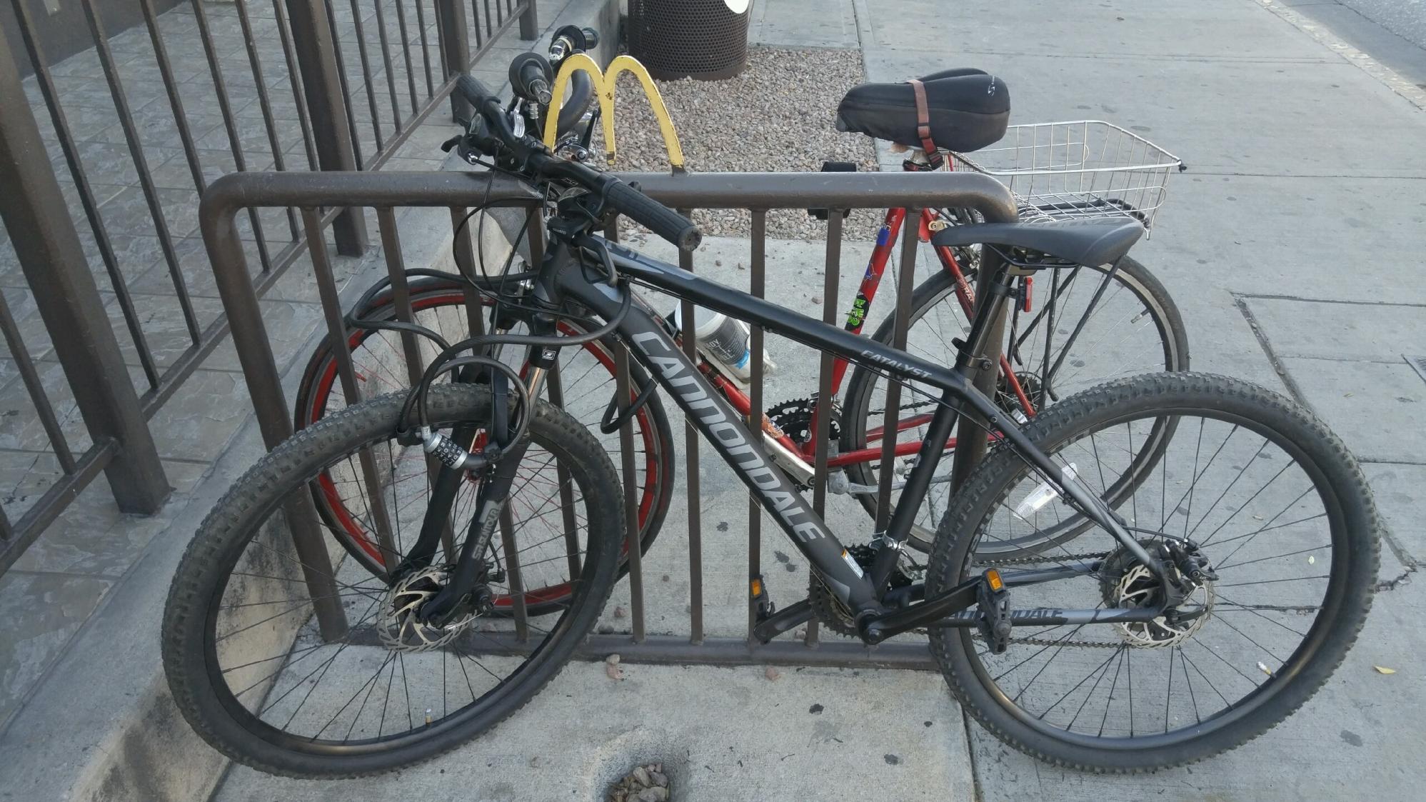 2016 Cannondale Catalyst Black