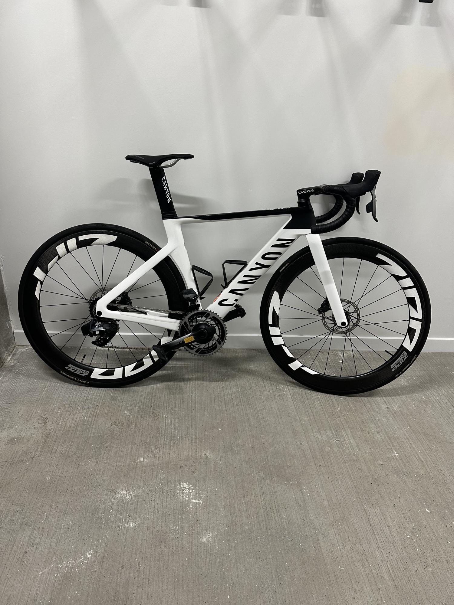 2021 Canyon bicycles Aeroad Black