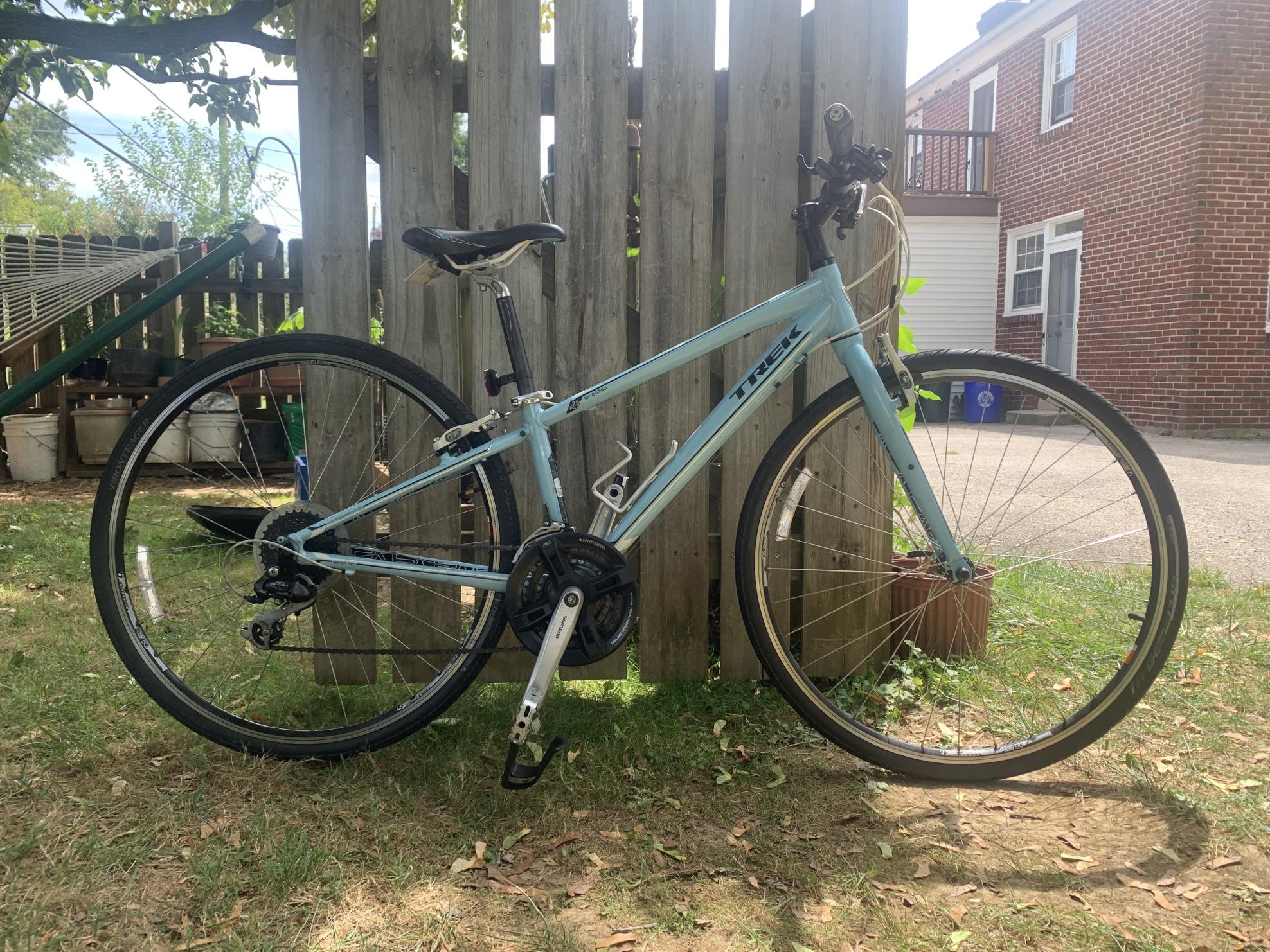2012 Trek 7.2 FX WSD Blue