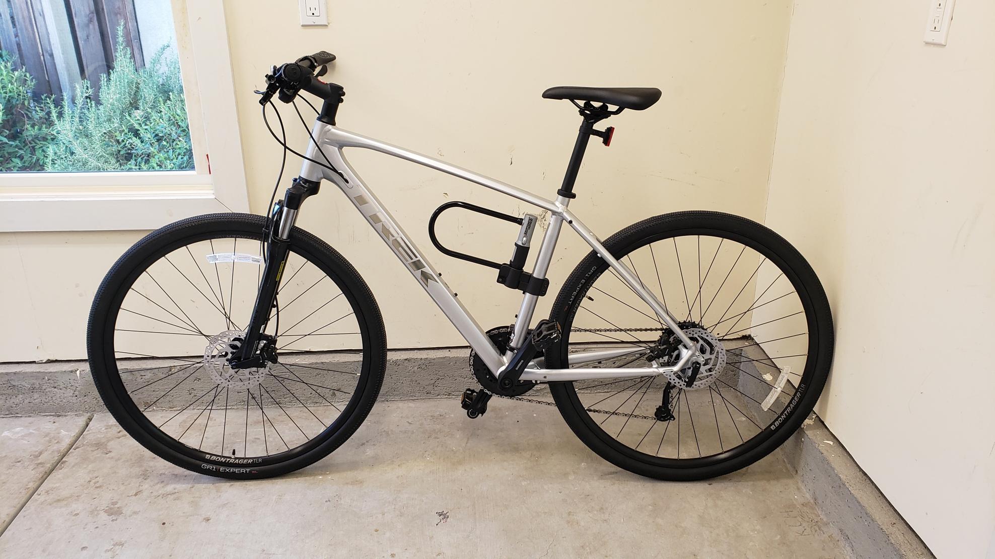 2019 Trek Dual Sport 3 Silver, gray or bare metal