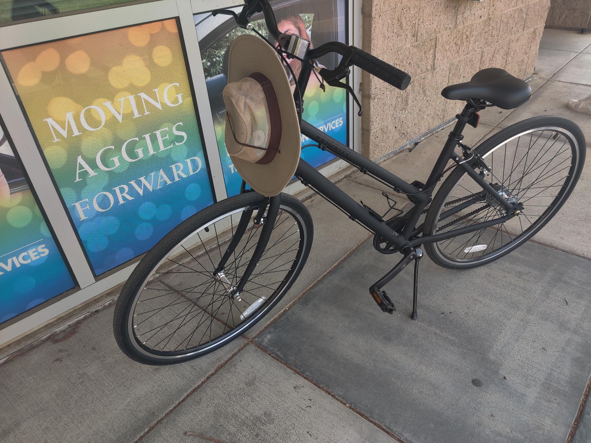 2021 Priority Bicycles Classic Plus - Gotham Edition Black