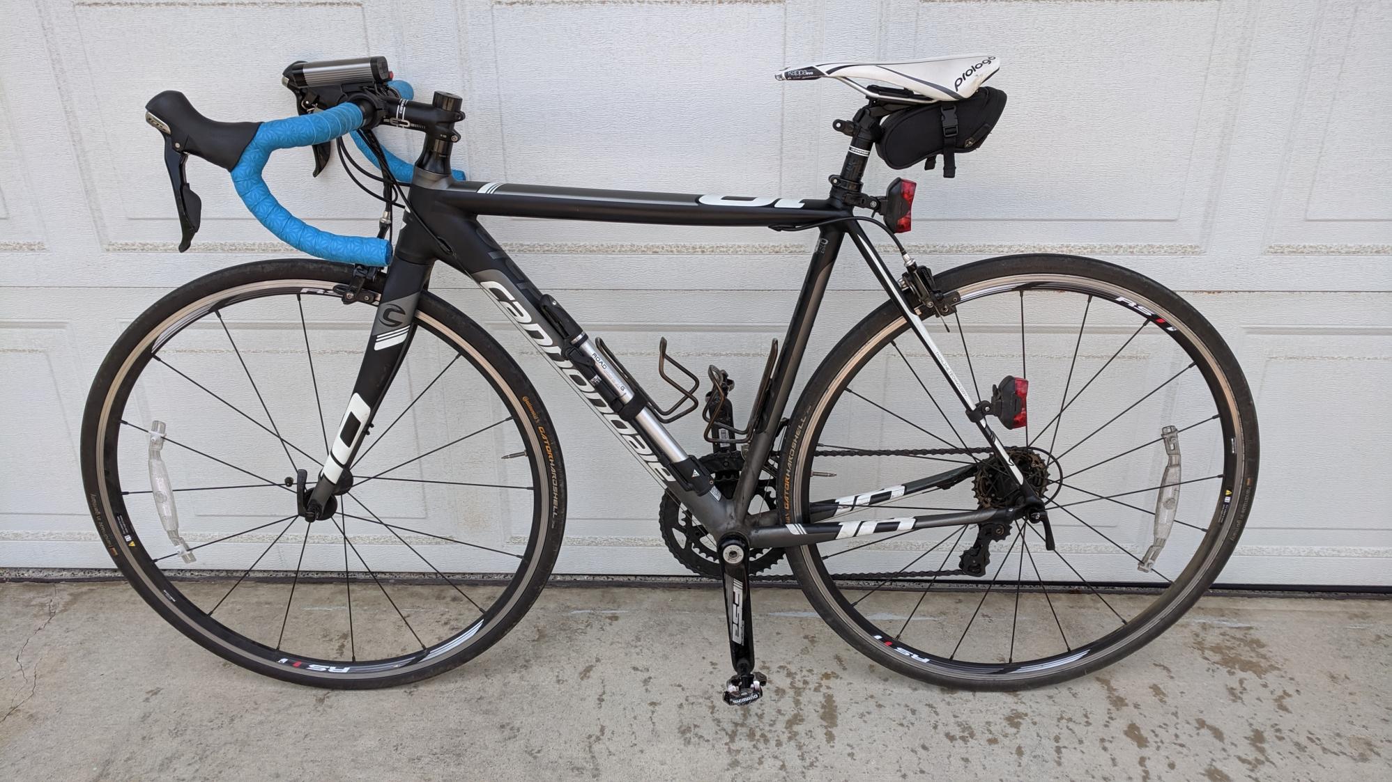 2015 Cannondale Caad10 5 105 Silver, gray or bare metal and White