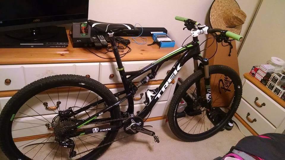 2014 Trek Superfly FS 8 Black and Green