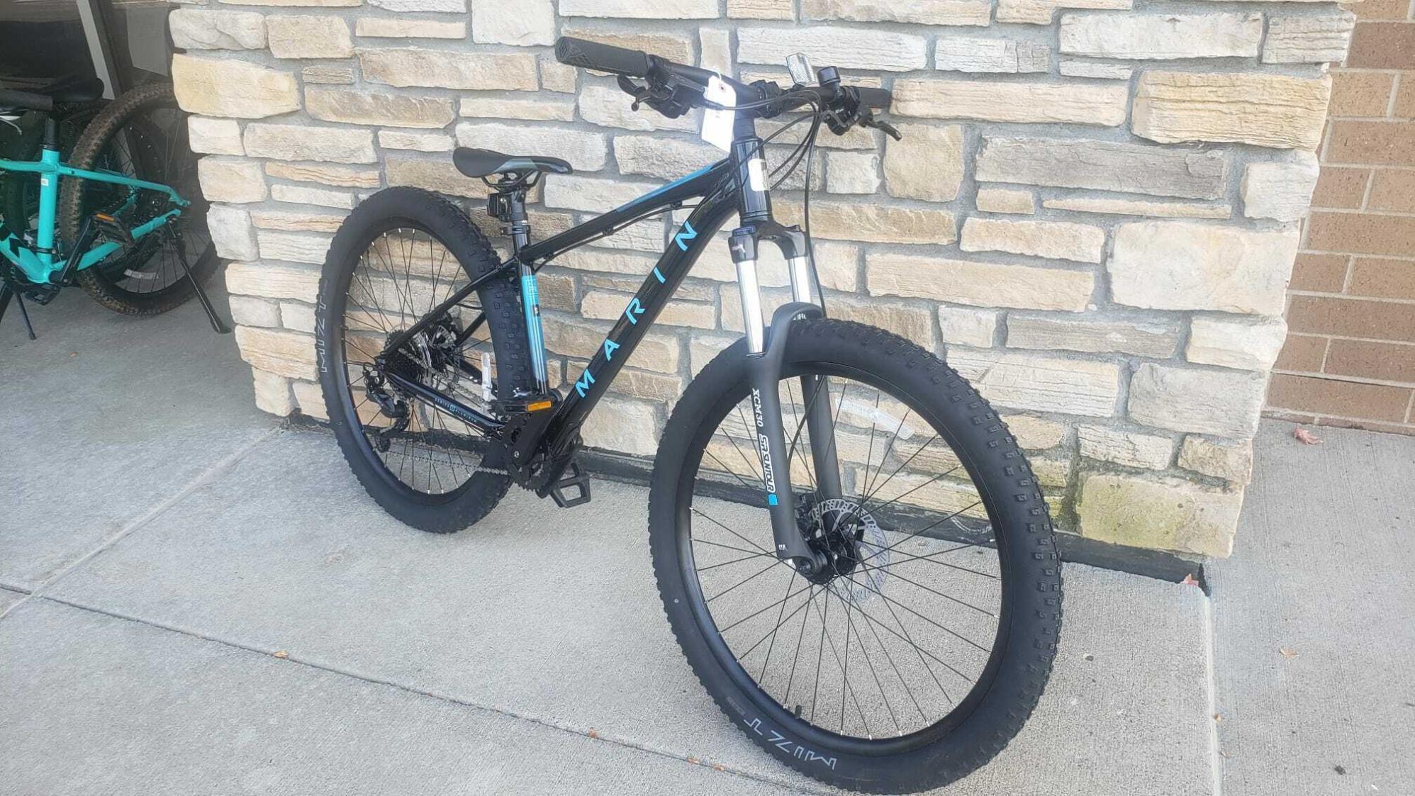 2022 Marin Bikes Black