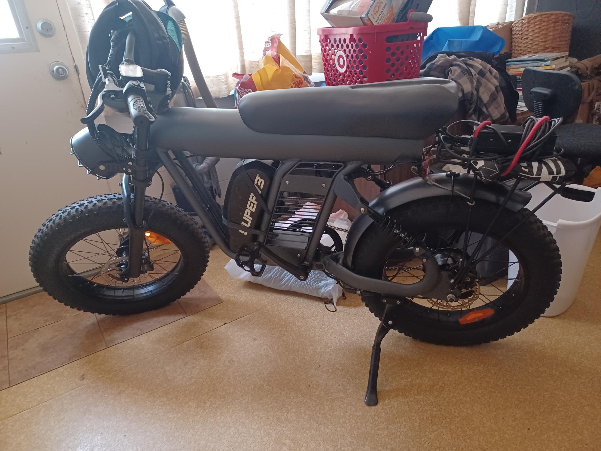 2022 Unsure Smarttravel Black