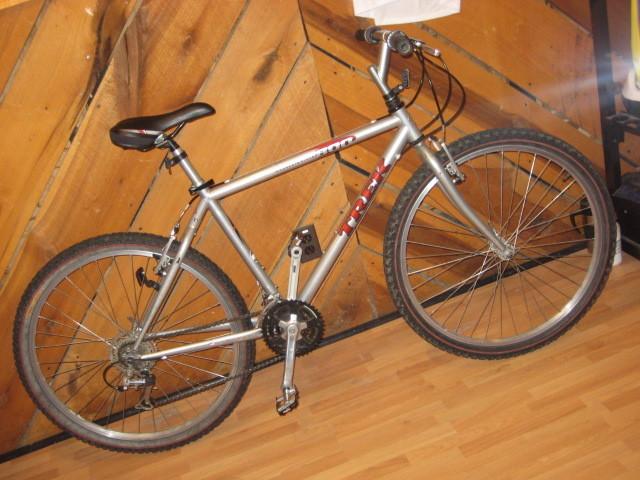1999 Trek  Silver or Gray