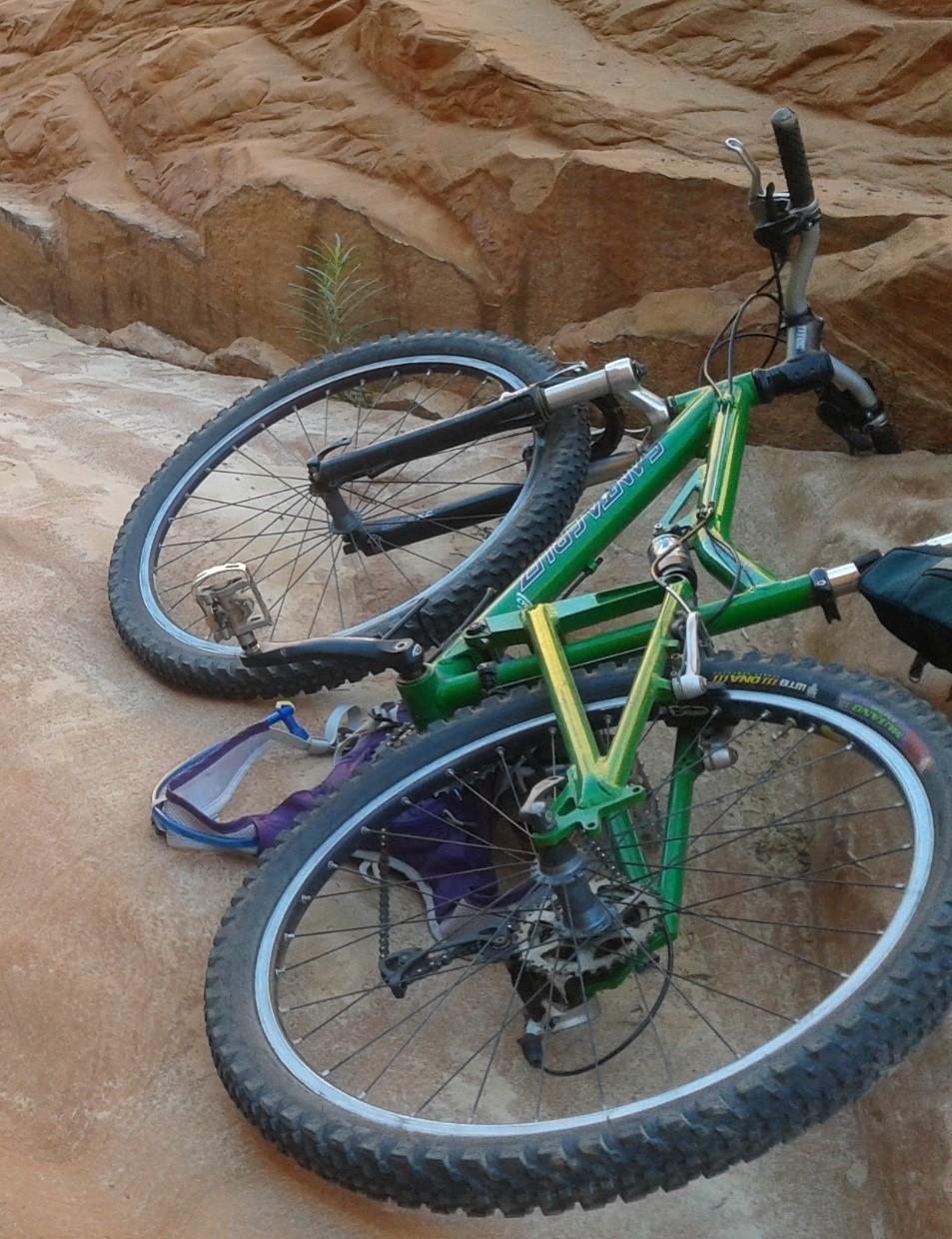 2002 Santa Cruz Juliana Green