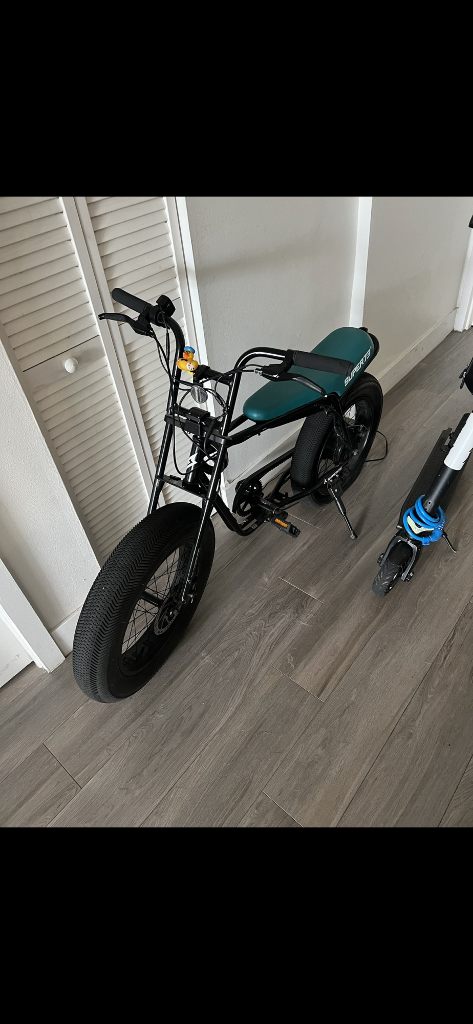 2022 Super73 Z1 Black