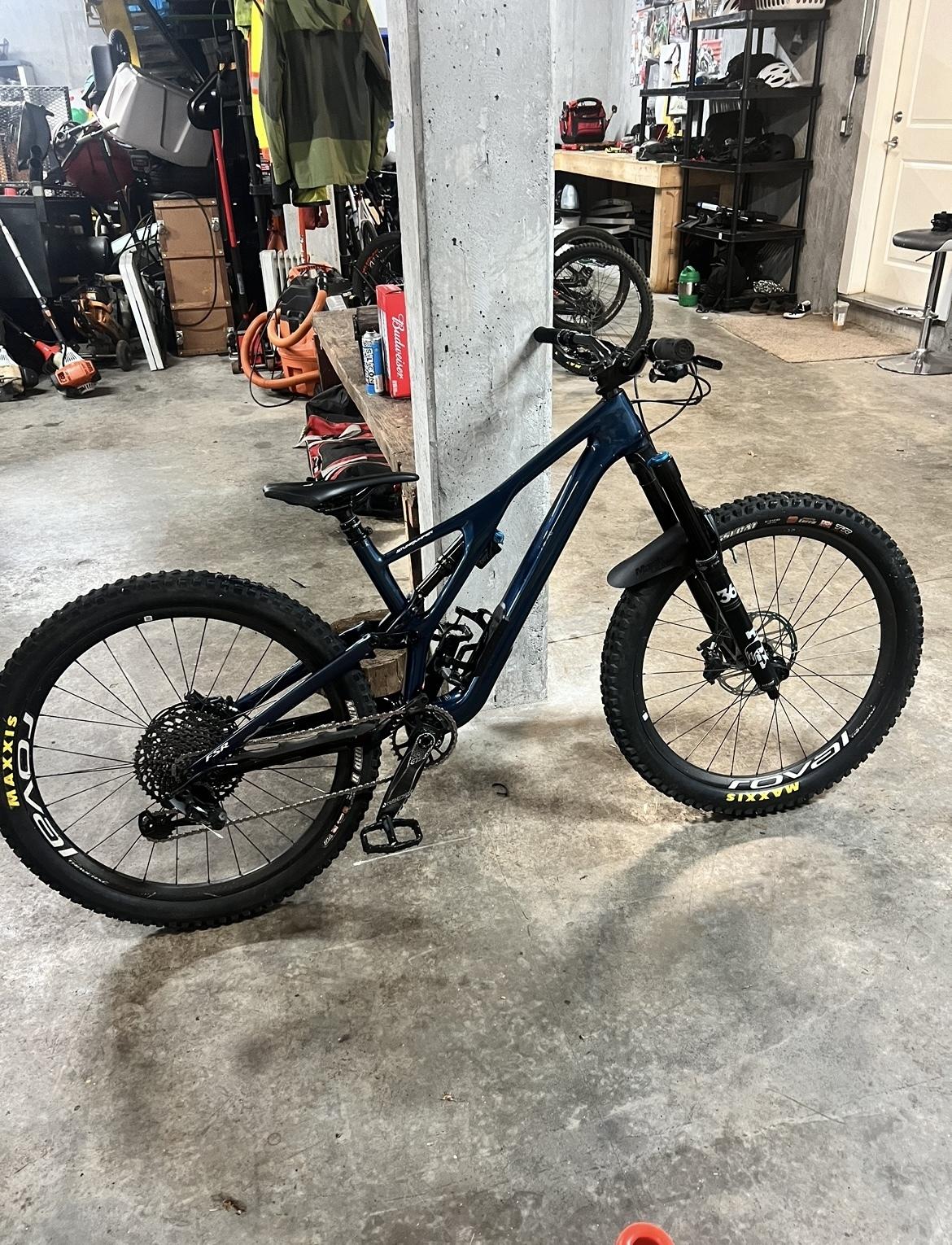 2020 Specialized Stumpjumper Blue