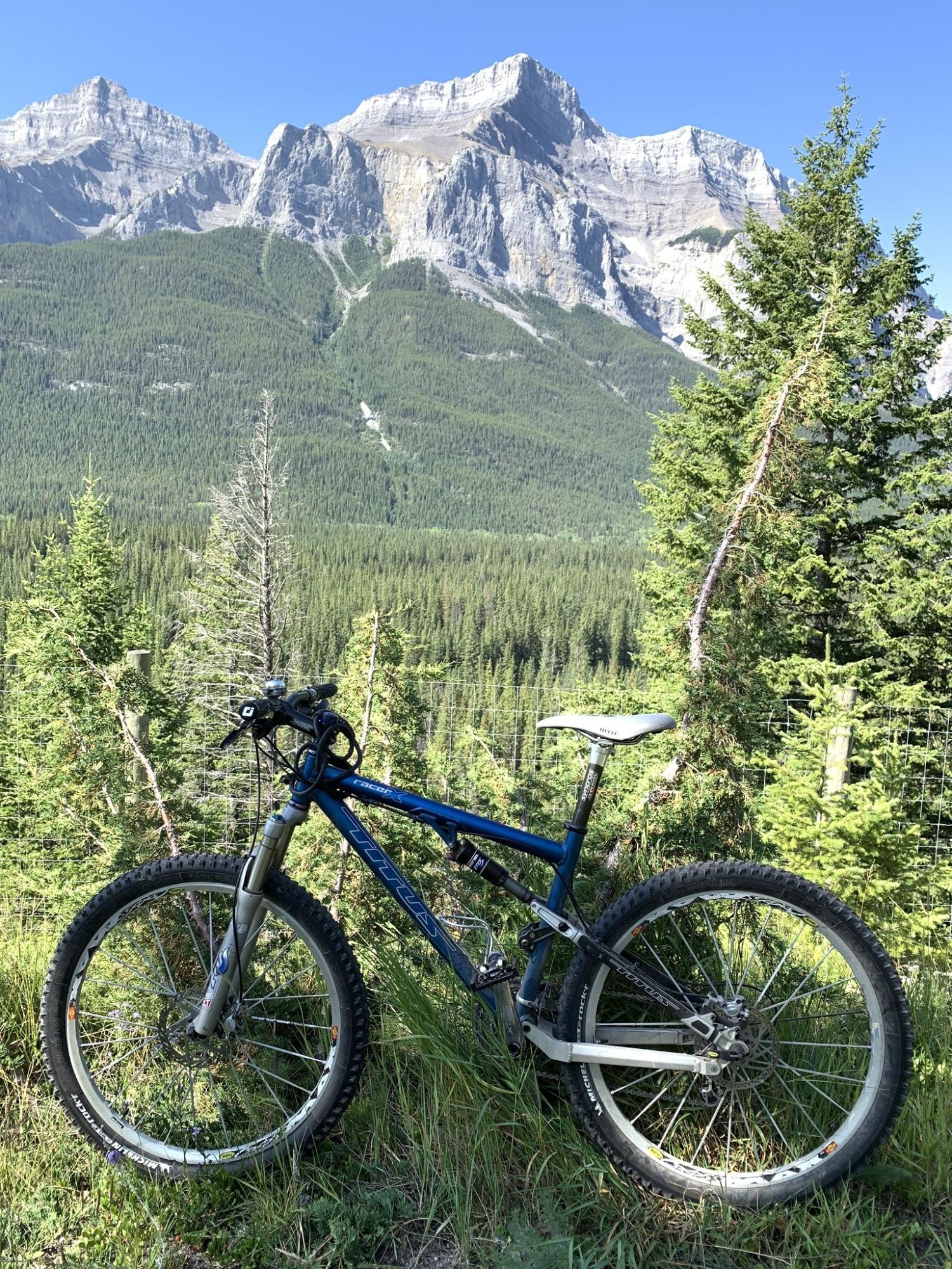 Titus Full suspension Blue