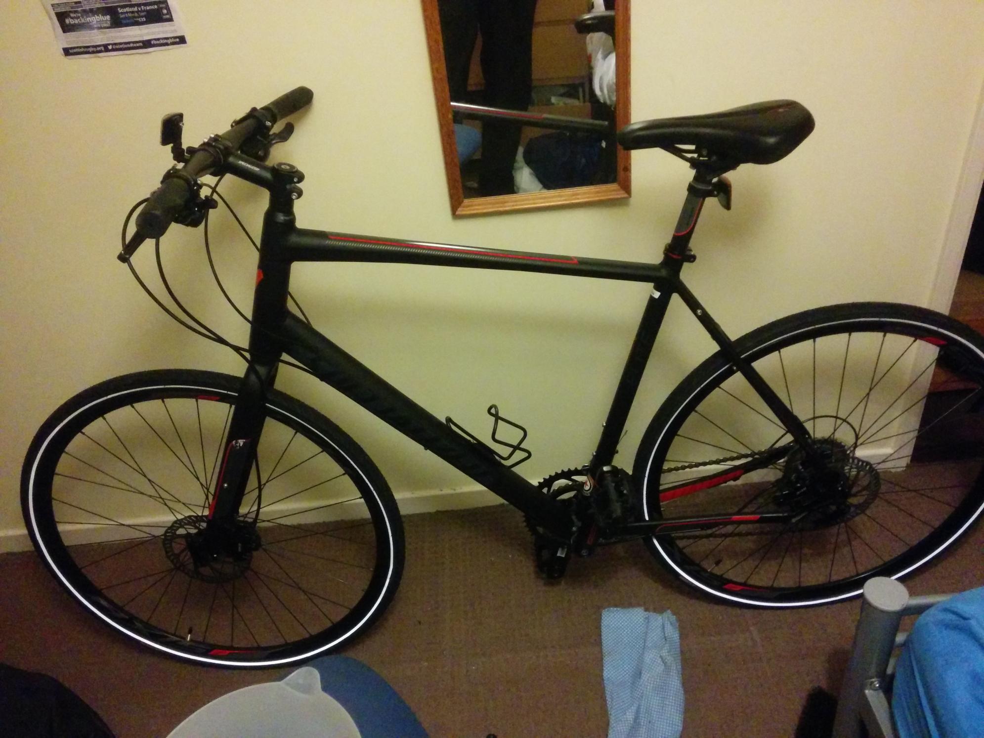 2014 Specialized Sirrus Elite Disc  Black and Red