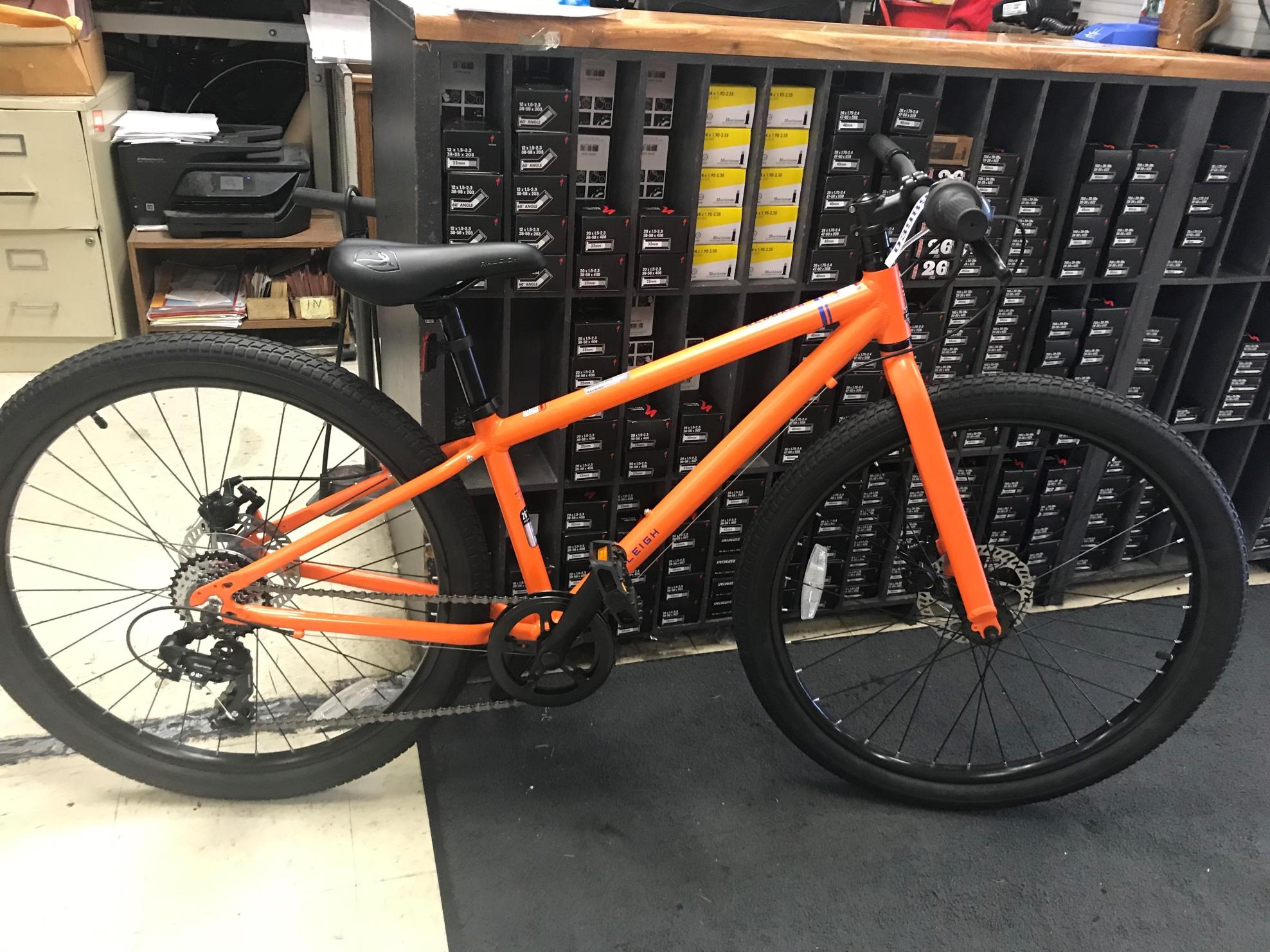 Raleigh Redux Orange