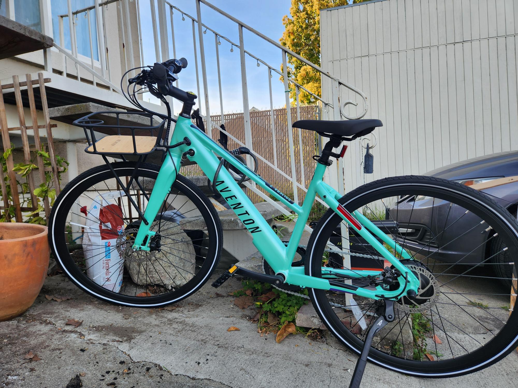 2023 Aventón Soltera Teal