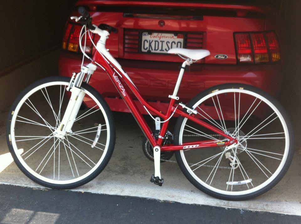 2012 Felt White and Red