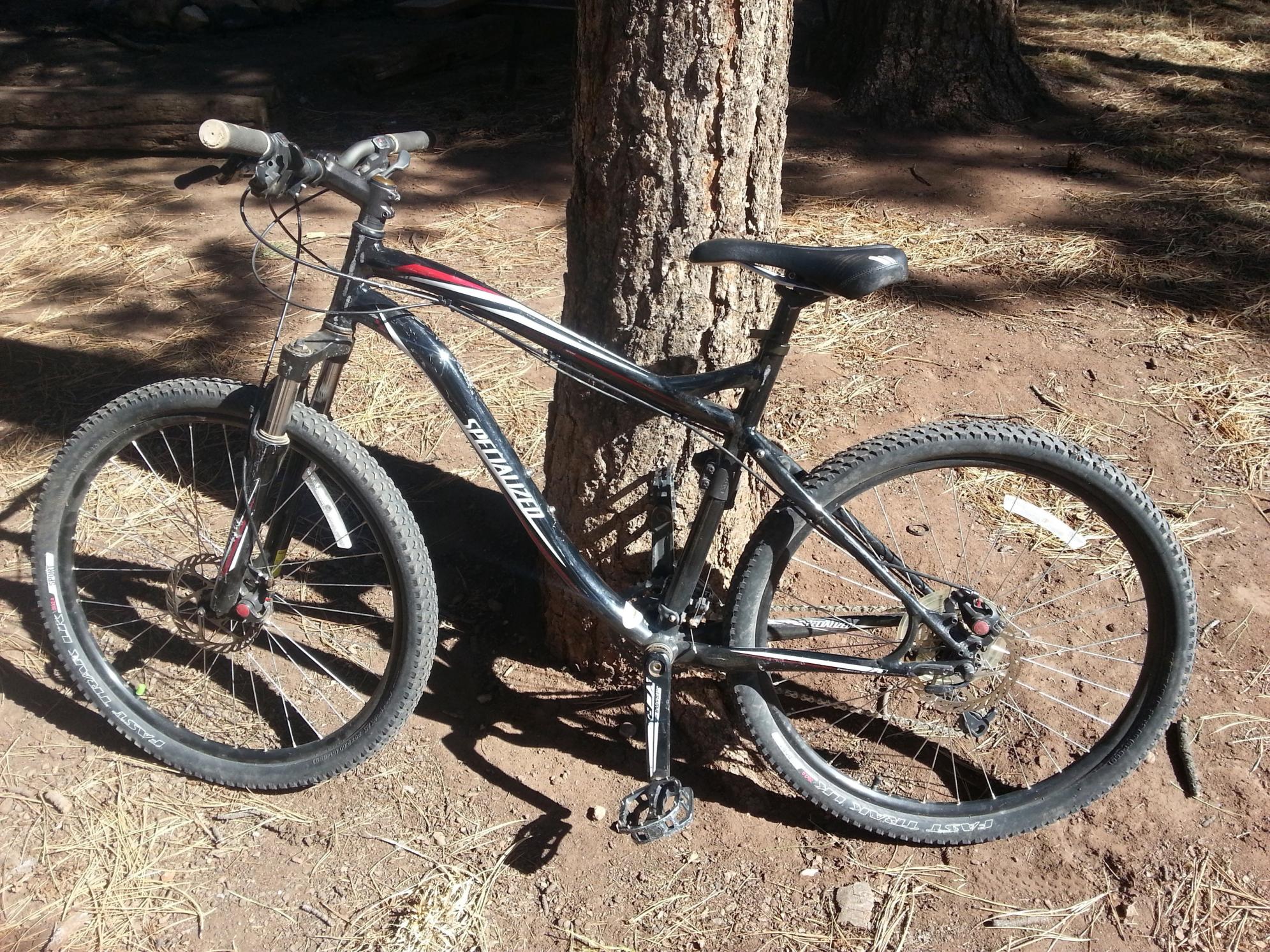 2012 Specialized Myka Sport Disc Black and Red