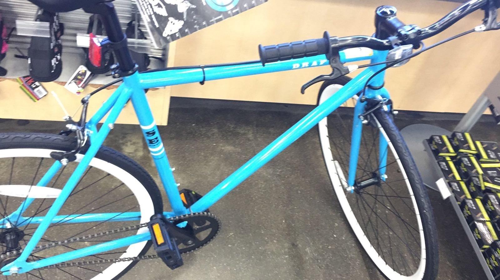 Performance Draft Blue