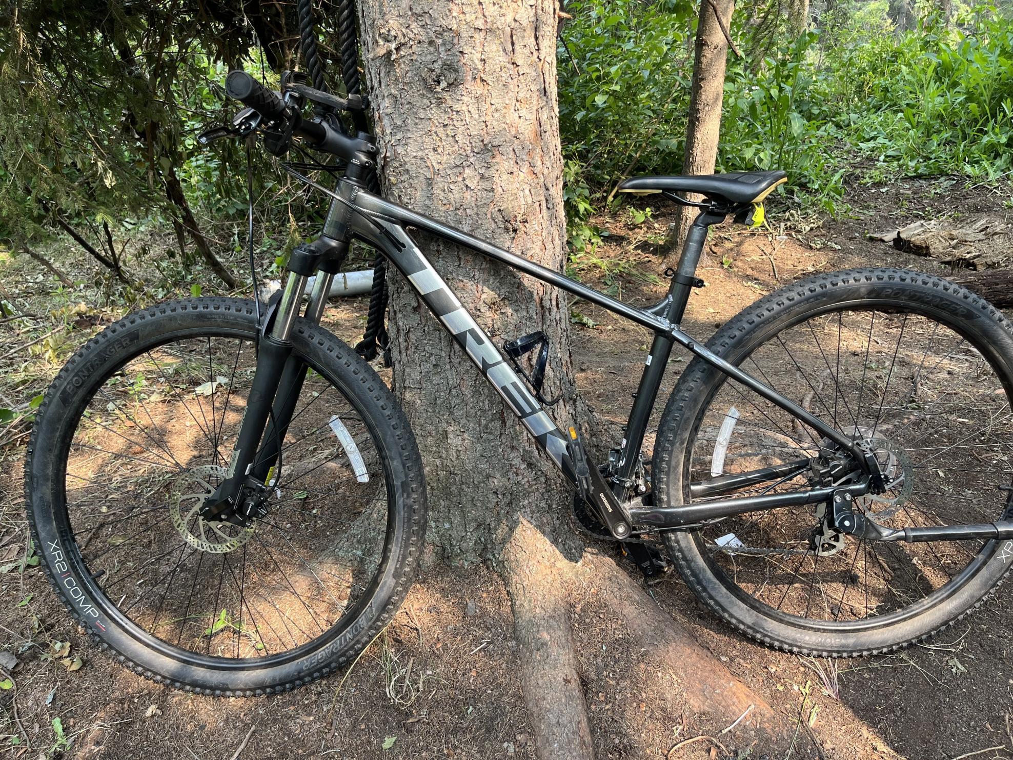 2023 Trek Marlin 5 Black and Silver, gray or bare metal