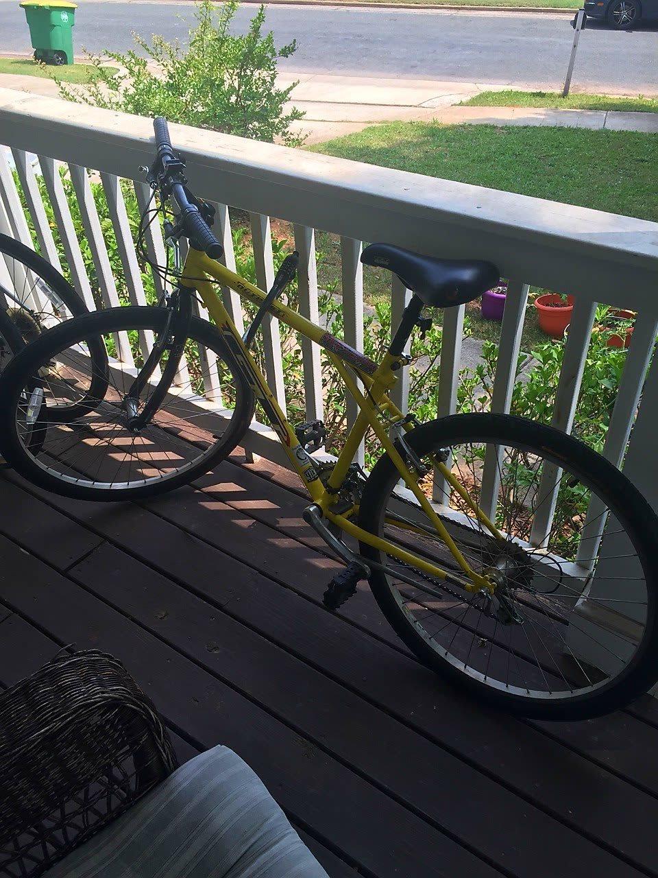 1995 GT Bicycles Outpost Yellow or Gold