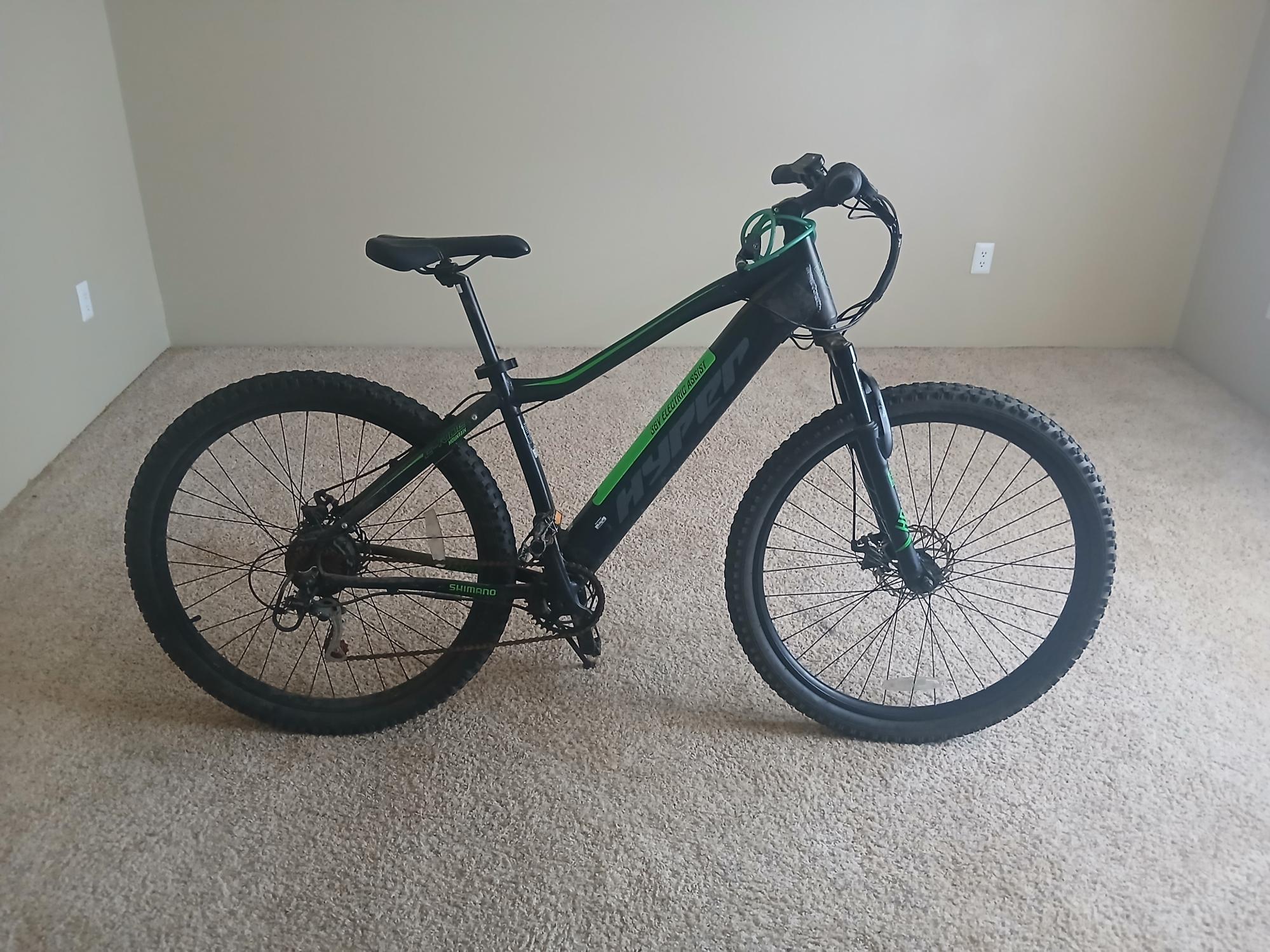 Hyper HYP-E29-2100 Black and Green