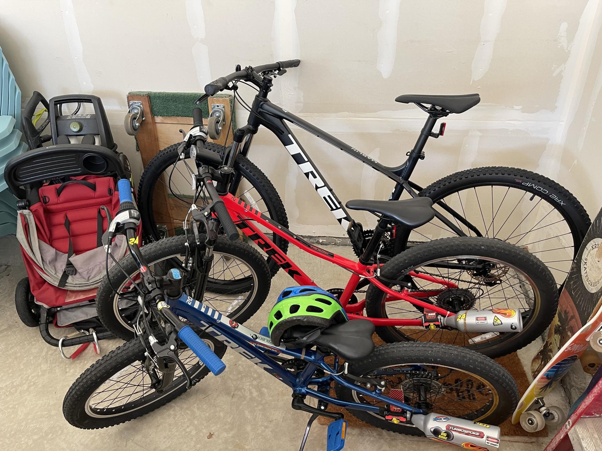 2021 Trek Marlin Black