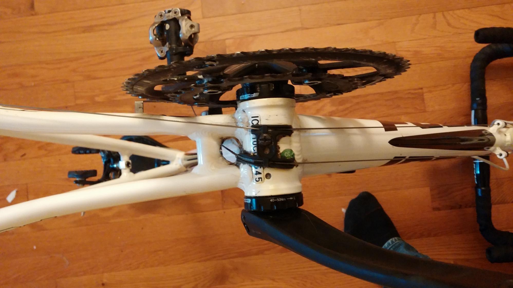 2010 Fuji Roubaix 2.0 White