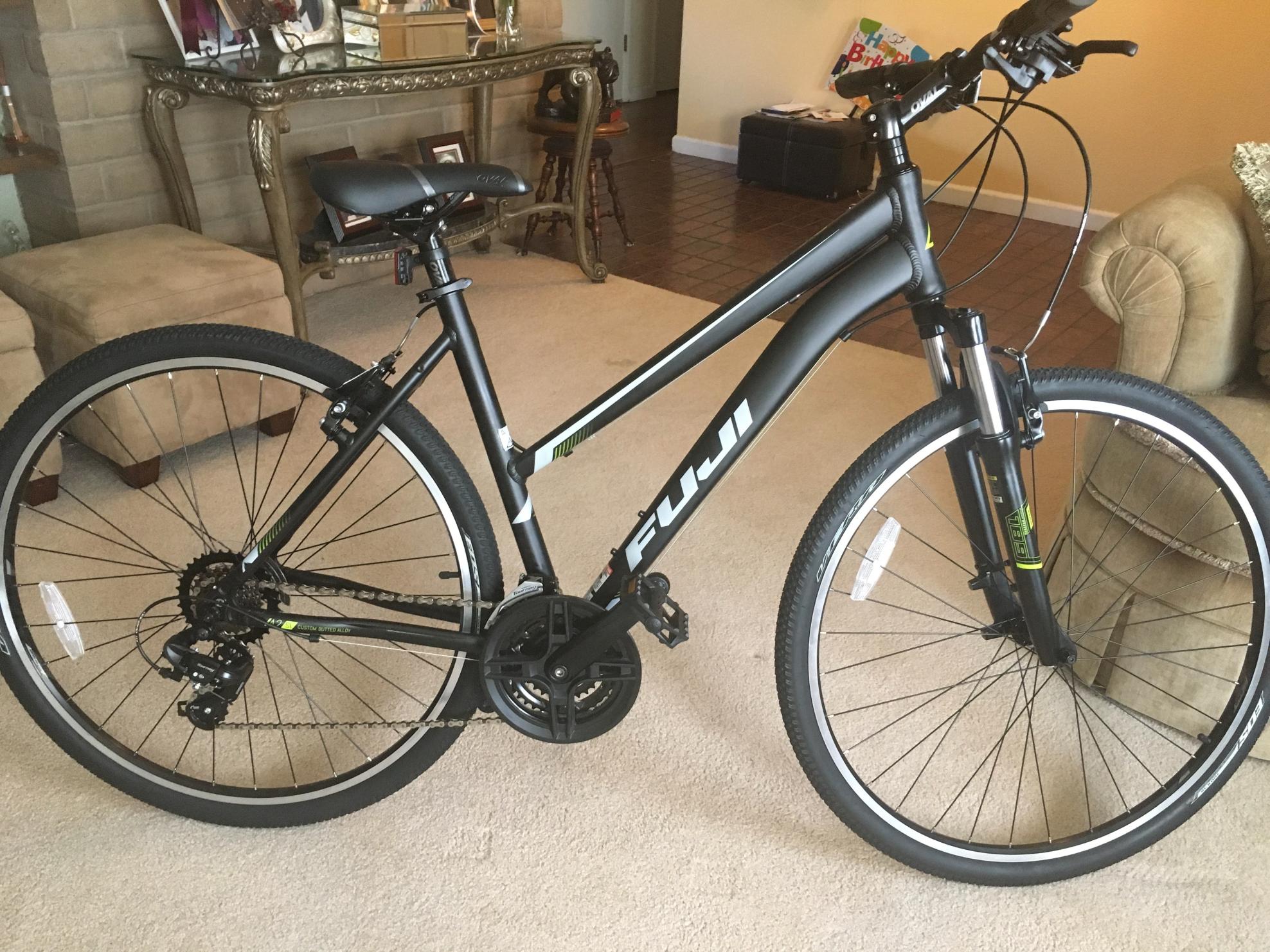 2016 Fuji Traverse 1.9L 16 Black