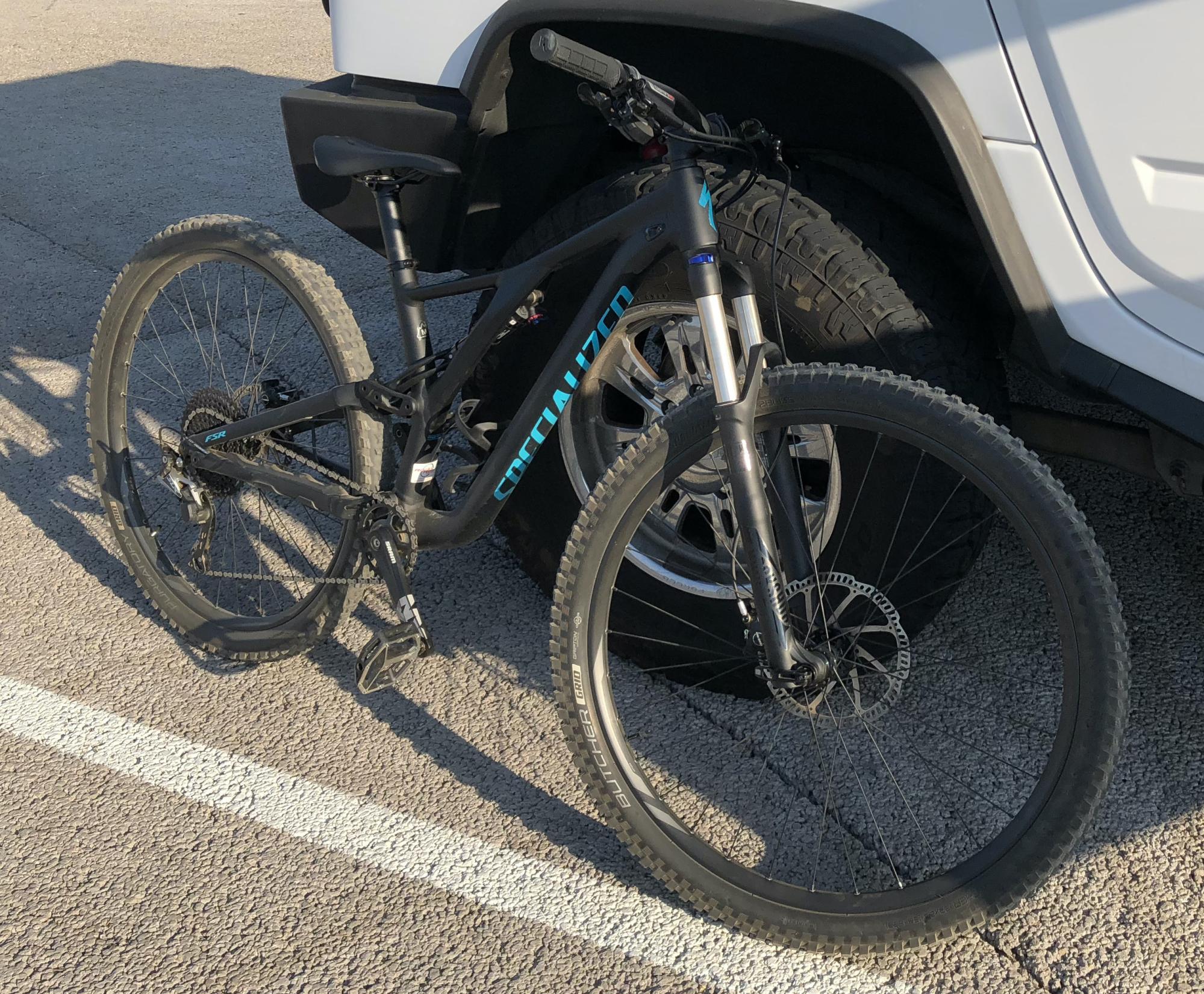 2019 Specialized Stump Jumper FSR Black