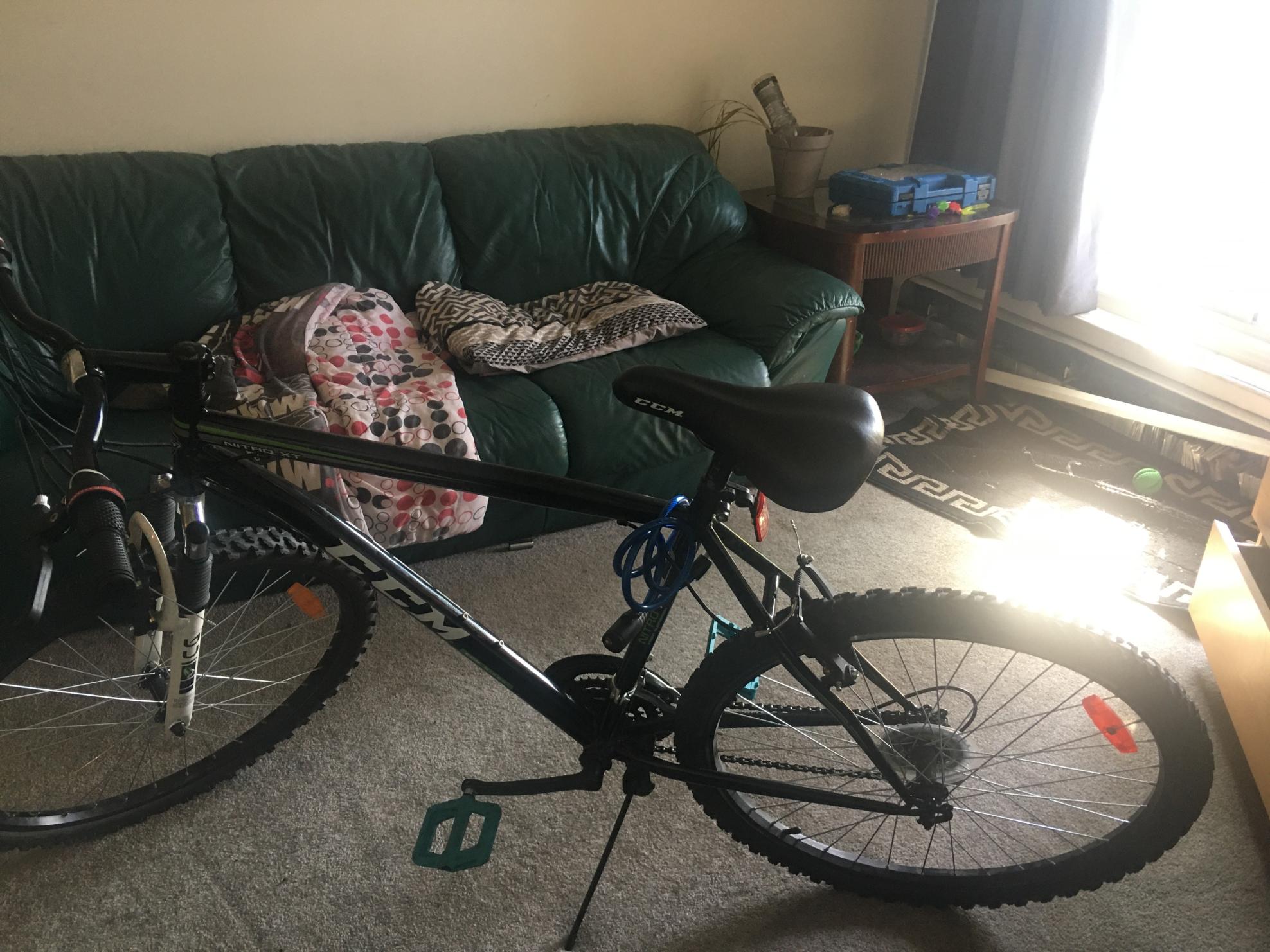 CCM Nitro XT Black, Green, and Silver, gray or bare metal