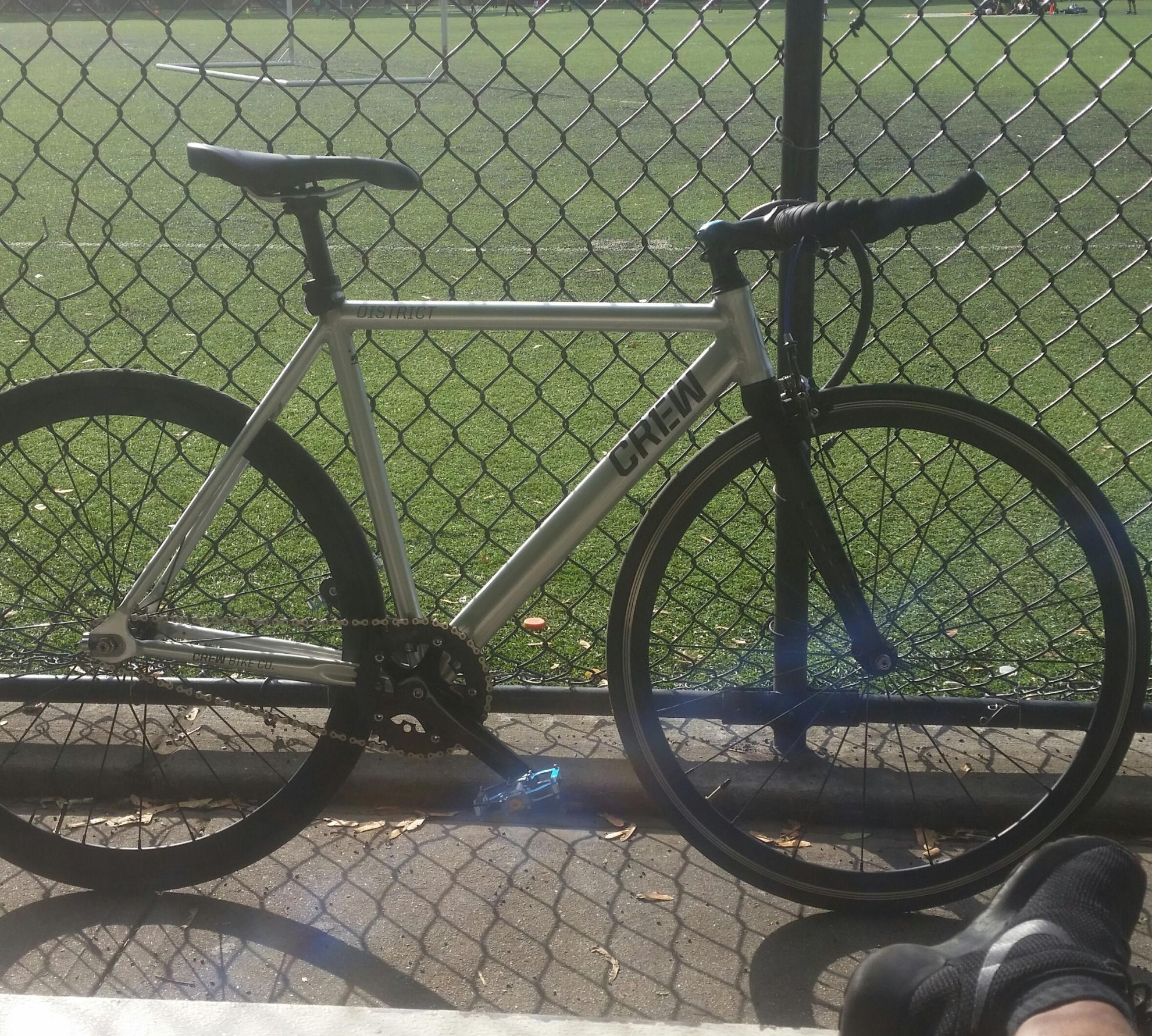 2017 Crew District track Silver or Gray