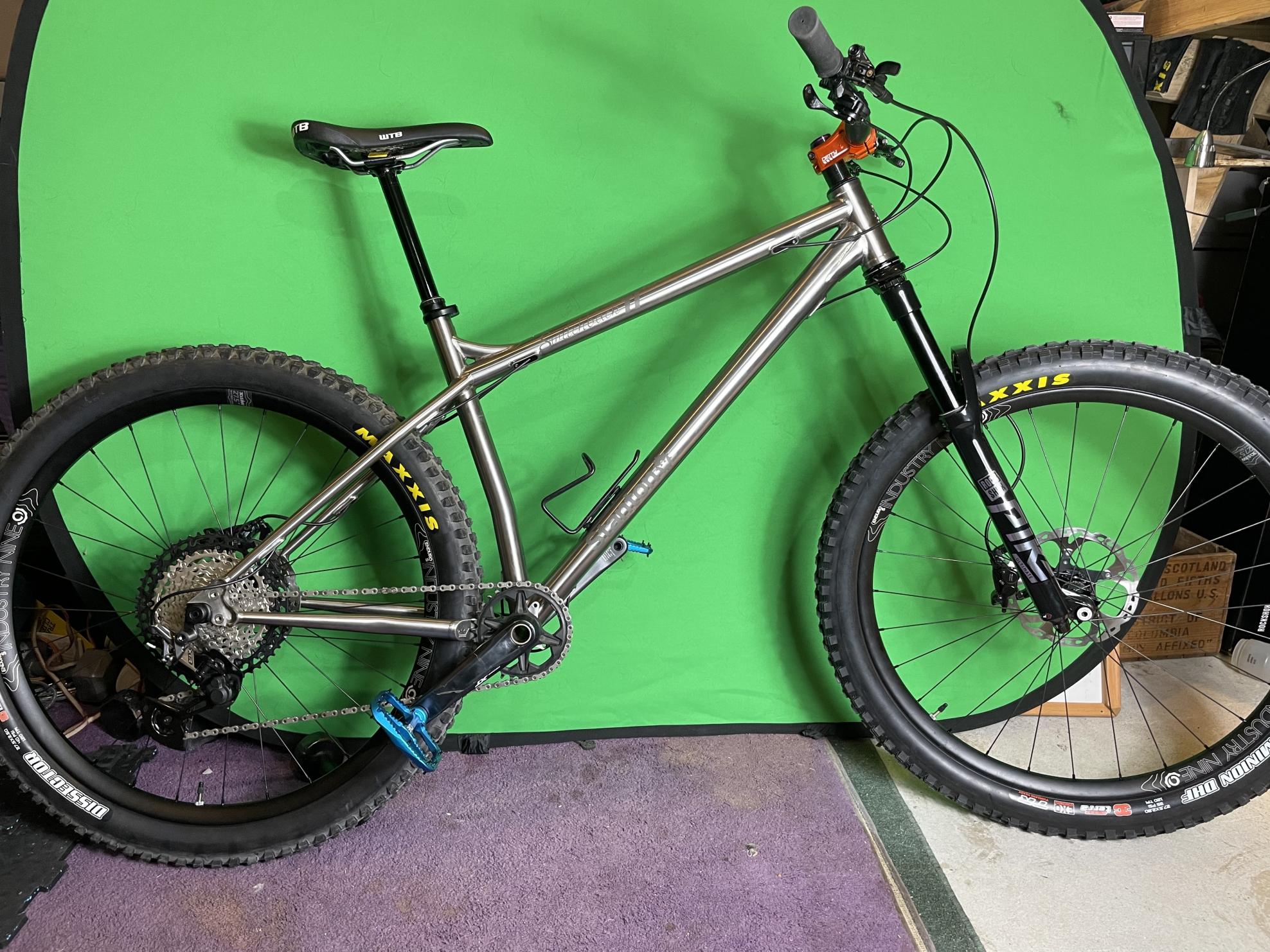 2020 Stanton Switchback Ti Silver, gray or bare metal