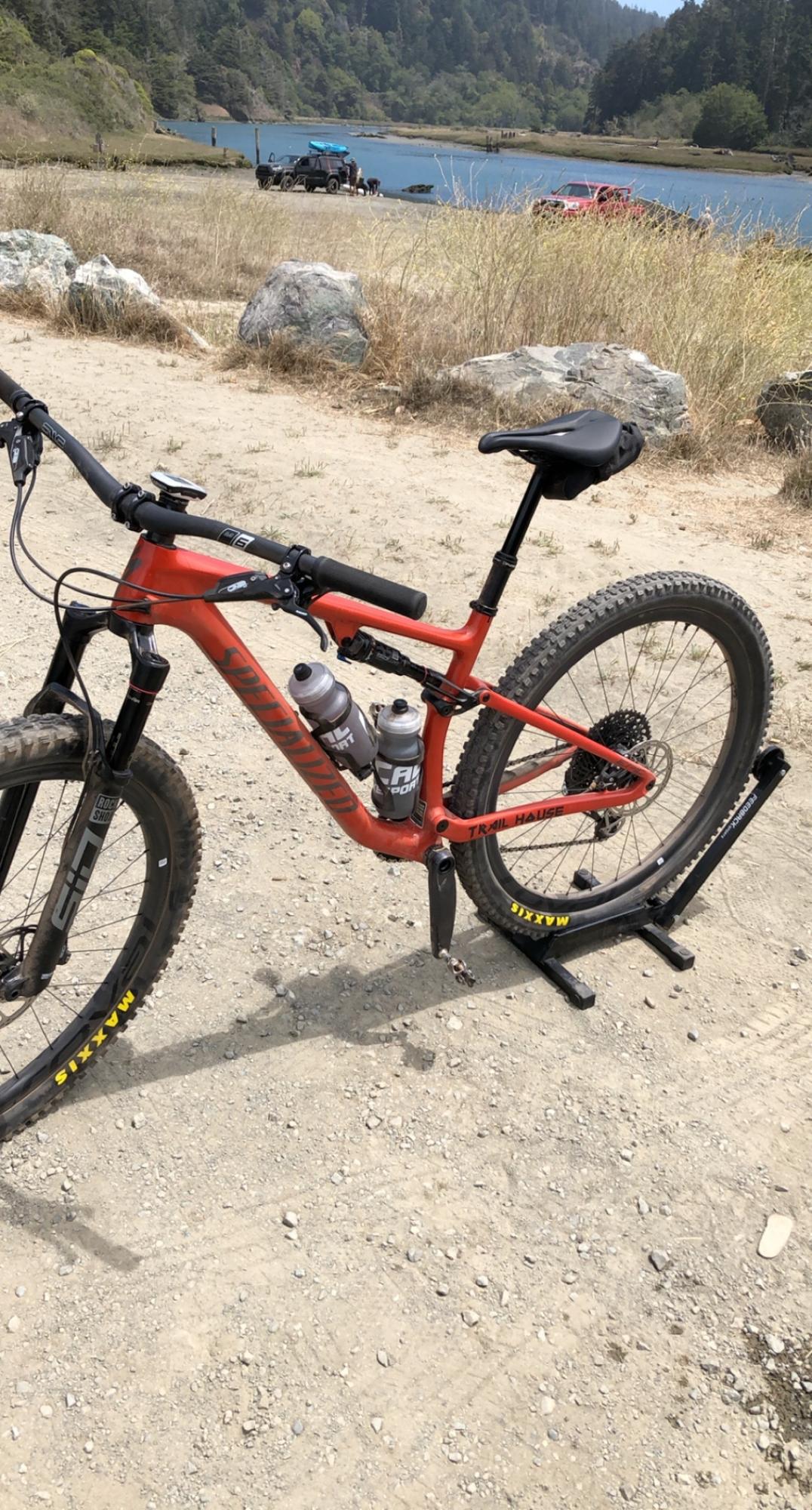 2021 Specialized Epic Evo Expert Red