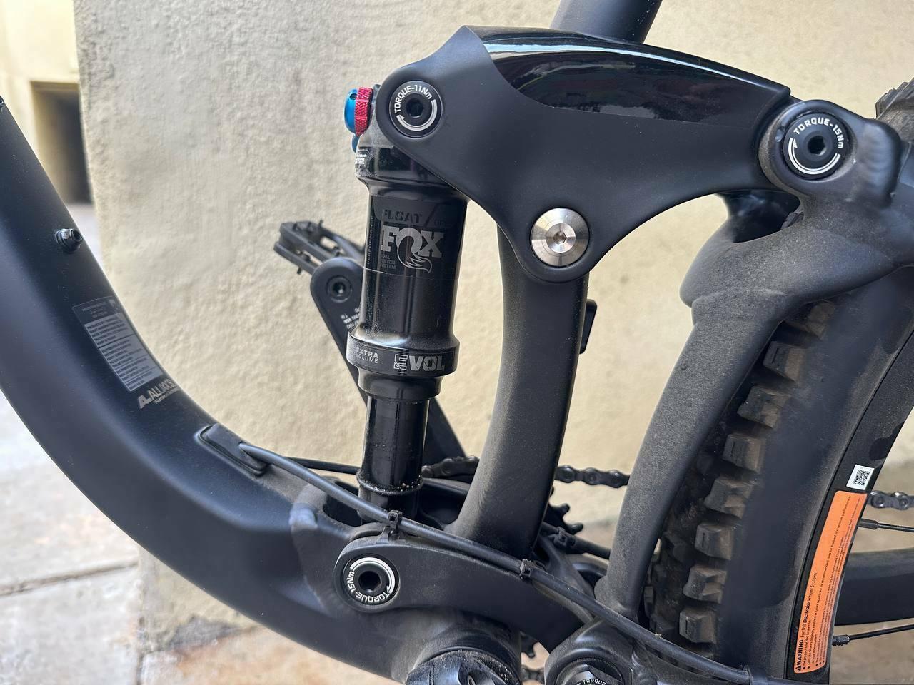 2021 Giant Trance Black