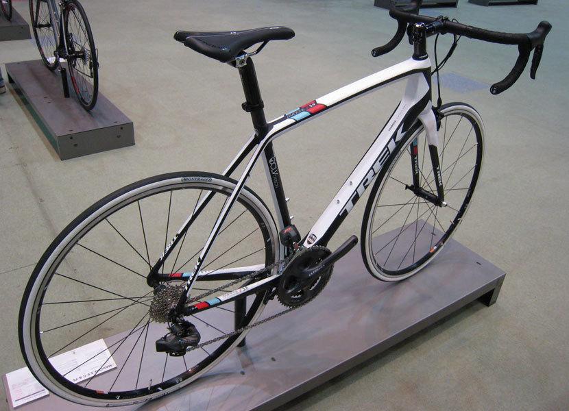2013 Trek Madone 5.9 H2 (Compact) White and Black
