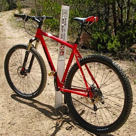 2008 Redline D660  Red