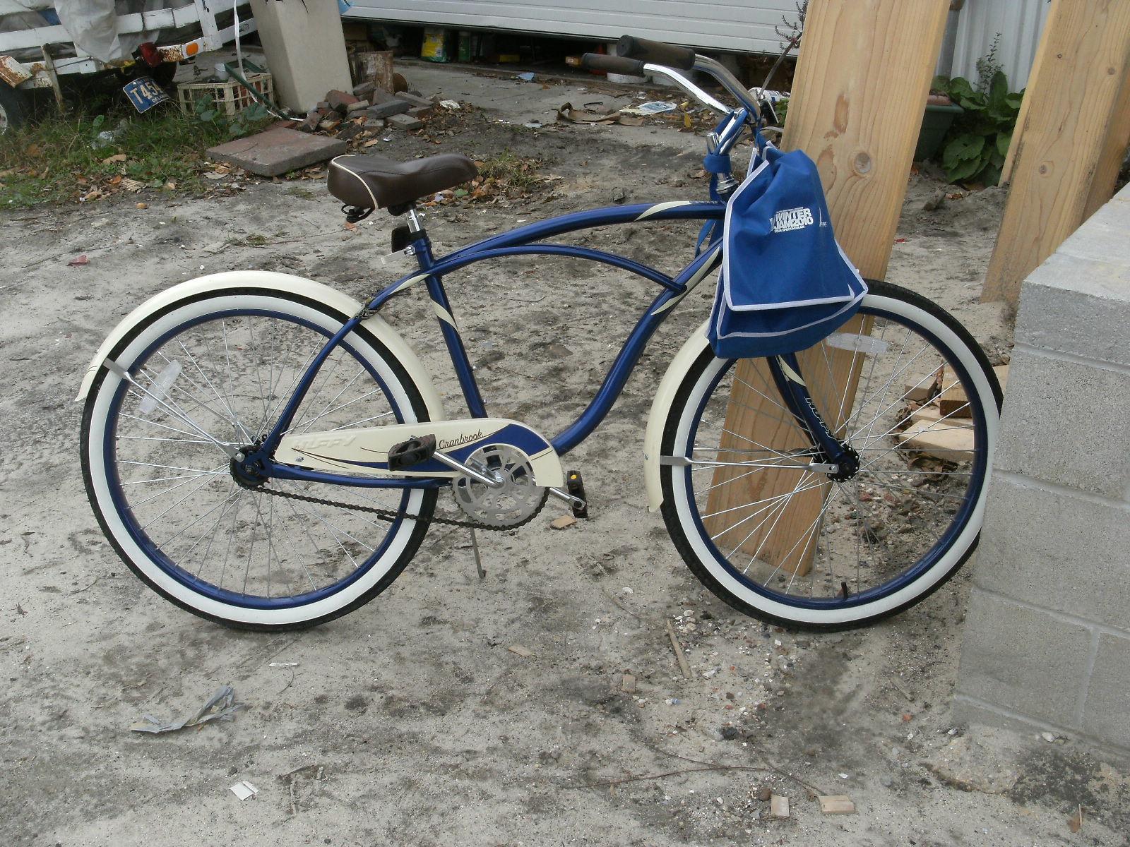 2015 Huffy Cranbrook Blue and White