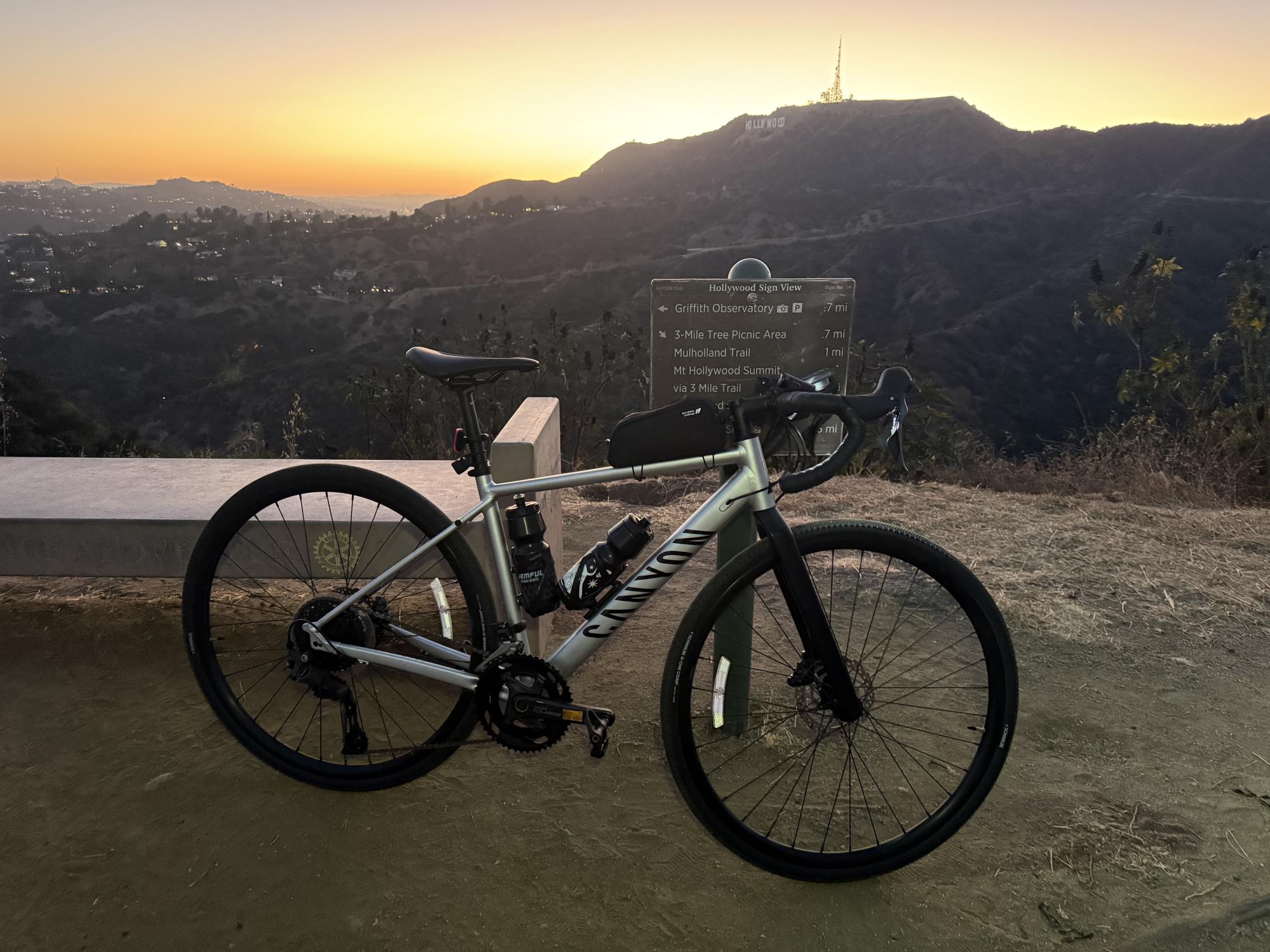 2026 Canyon bicycles Endurace Allroad Silver, gray or bare metal