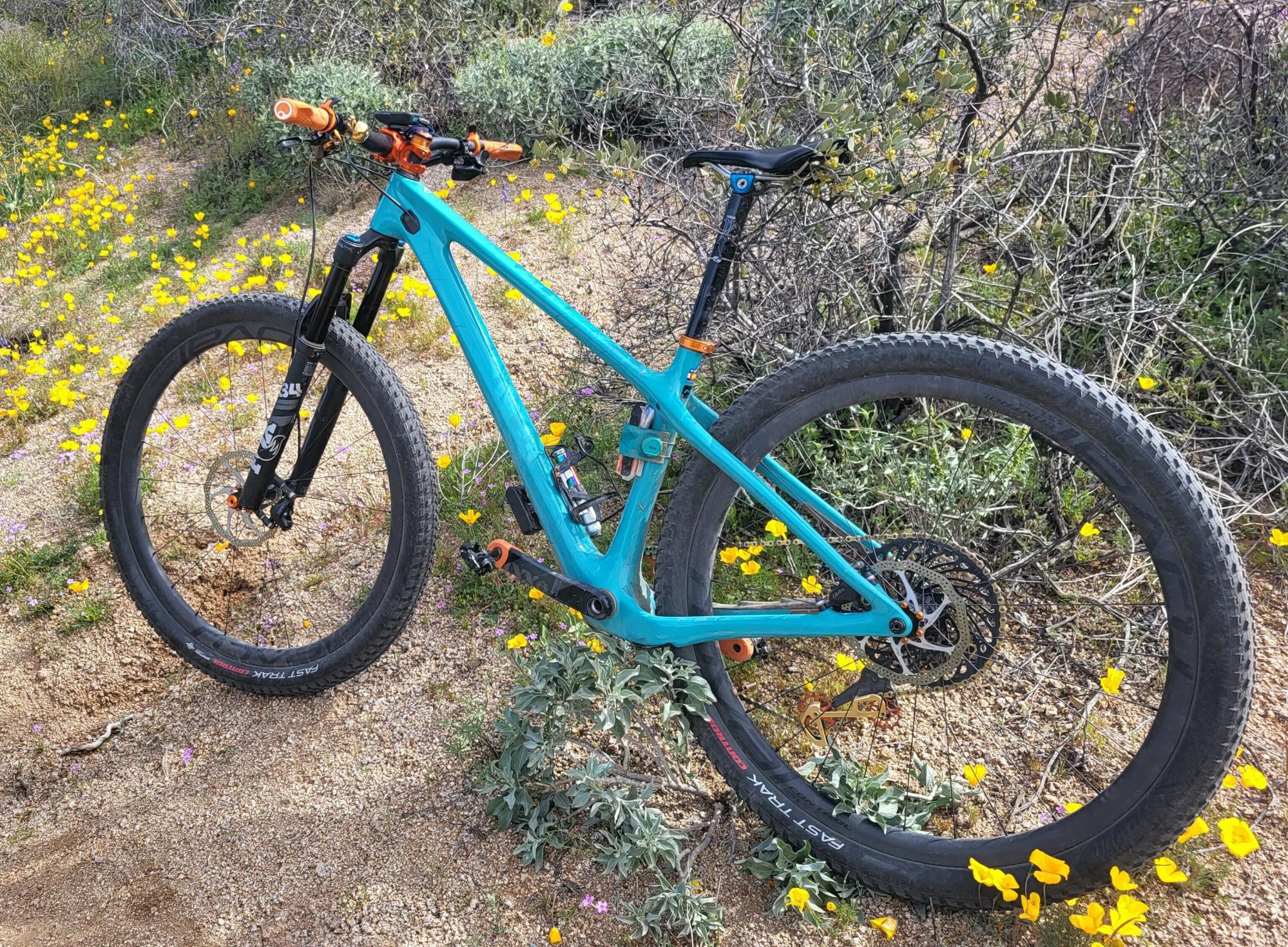 2022 Yeti ARC Teal