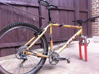 2008 Trek 6700  Yellow or Gold