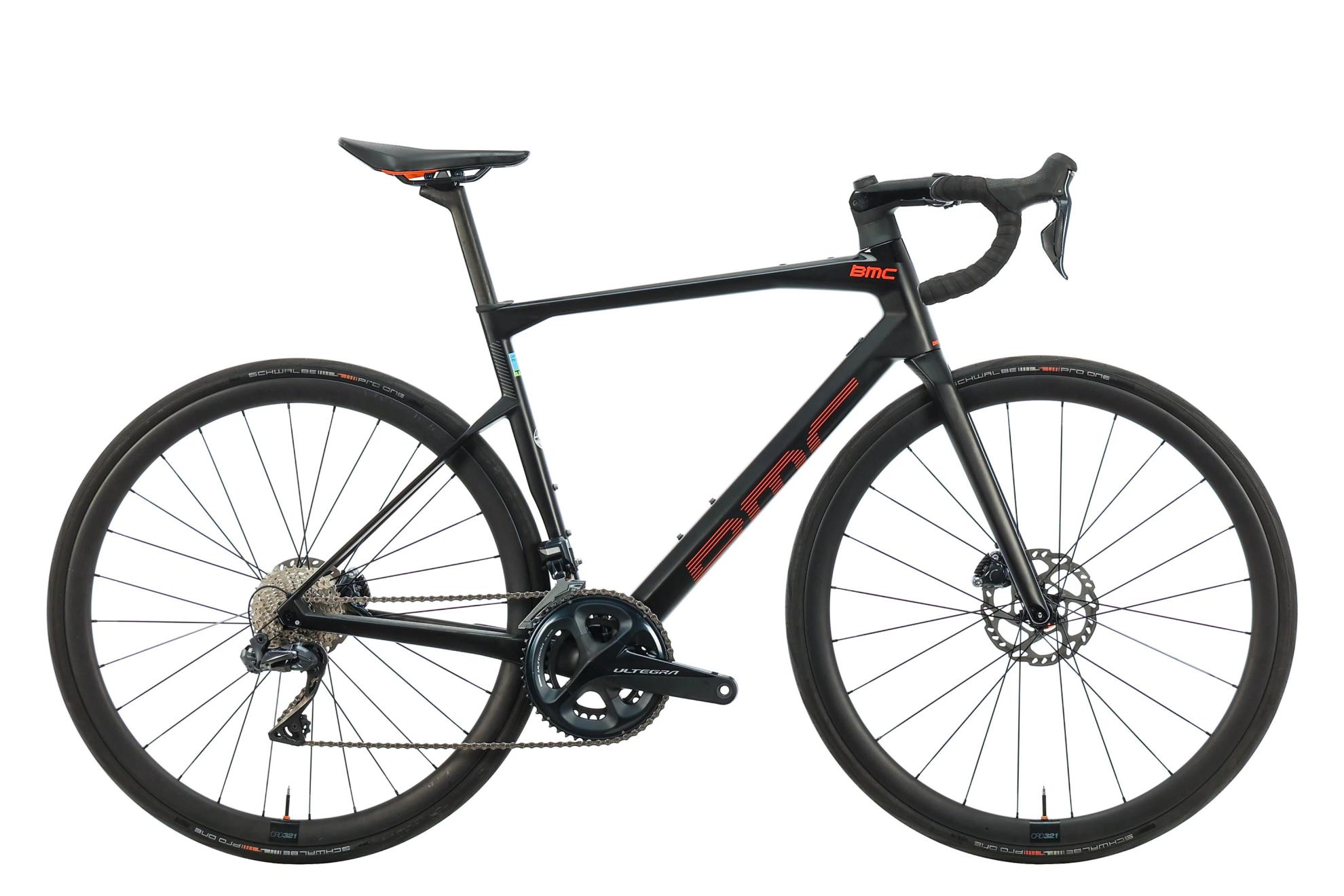 2021 BMC Roadmachine 01 Four Black